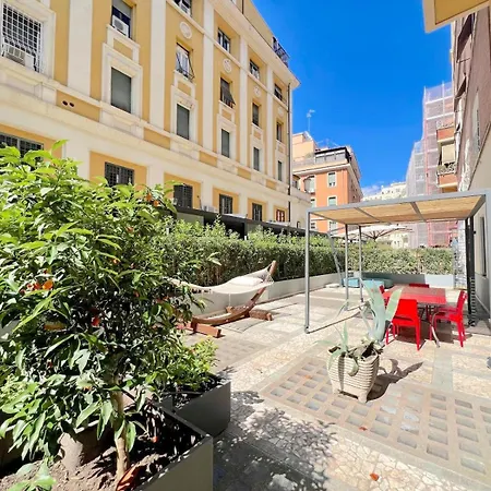 Apartment The Garden In Parioli