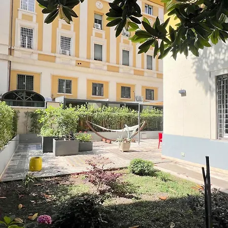 Apartment The Garden In Parioli